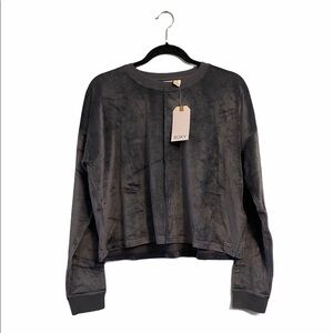 NWT Roxy long sleeve gray fuzzy cropped sweatshirt